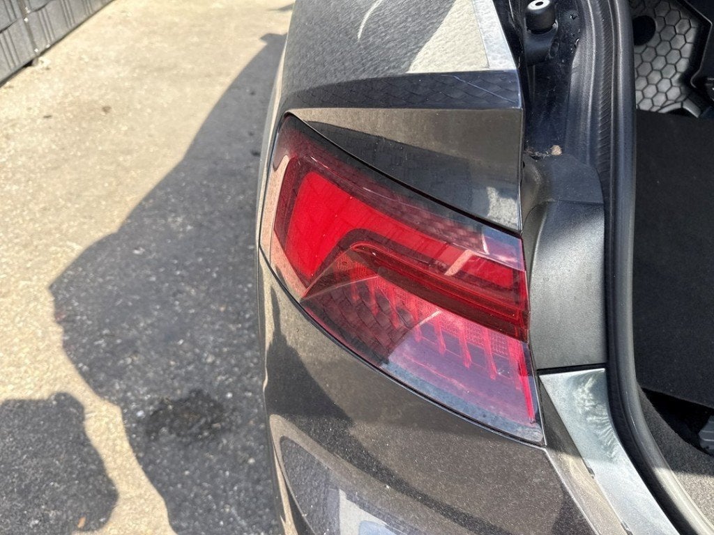 FEU ARRIÈRE GAUCHE Audi A5 Sportback (F5A / F5F), Autos : Pièces & Accessoires, Éclairage, Auto-Union-Straße  1,
85057  Ingolstadt, DE