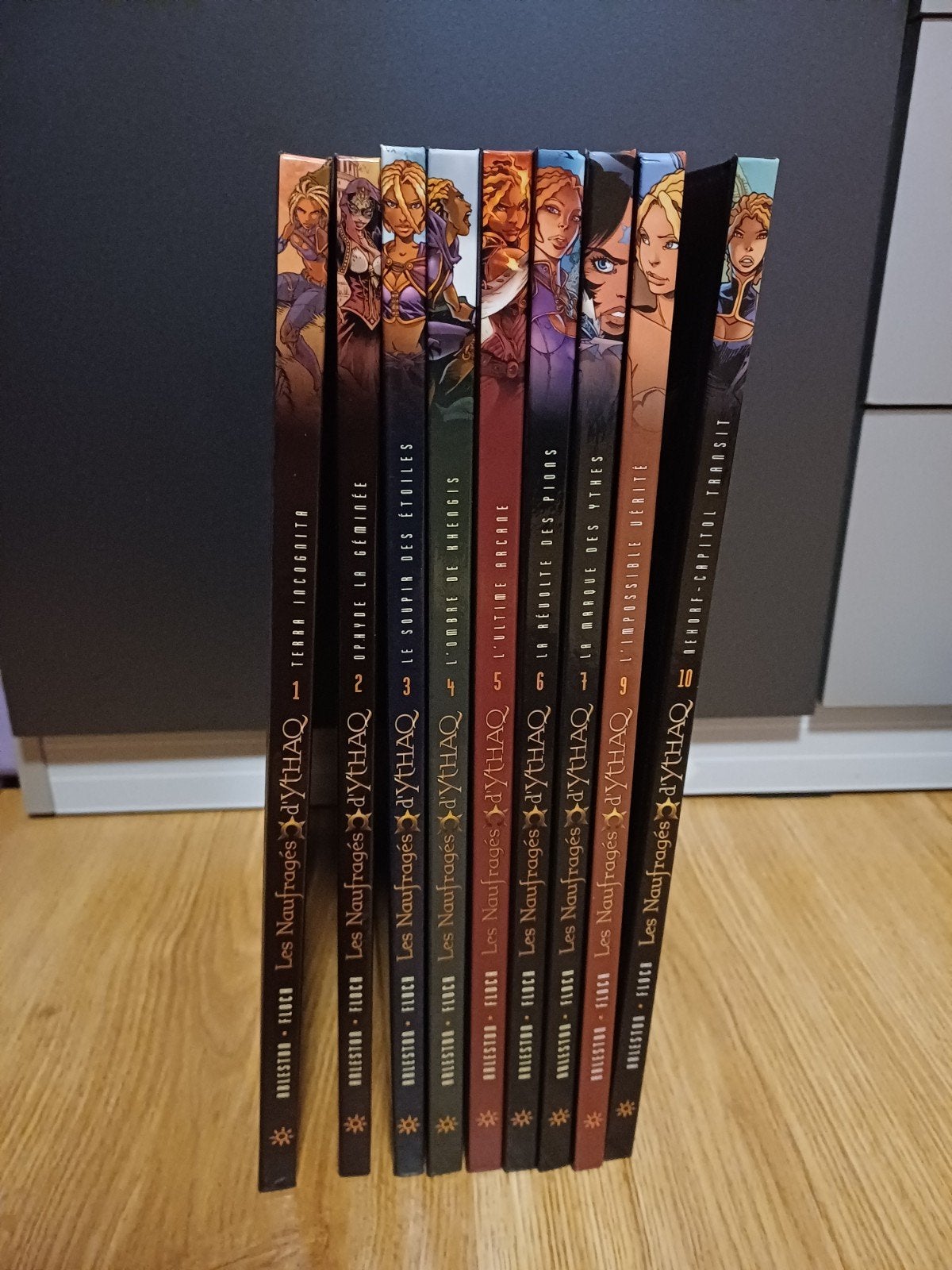 bd les naufragés d'Ythaq 1 à 10 sauf le 8, Plusieurs BD, Enlèvement ou Envoi, Comme neuf