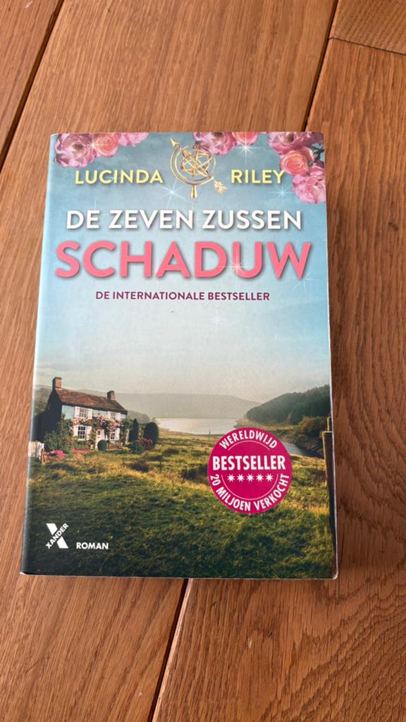 Lucinda Riley - Schaduw, Boeken, Ophalen, Lucinda Riley
