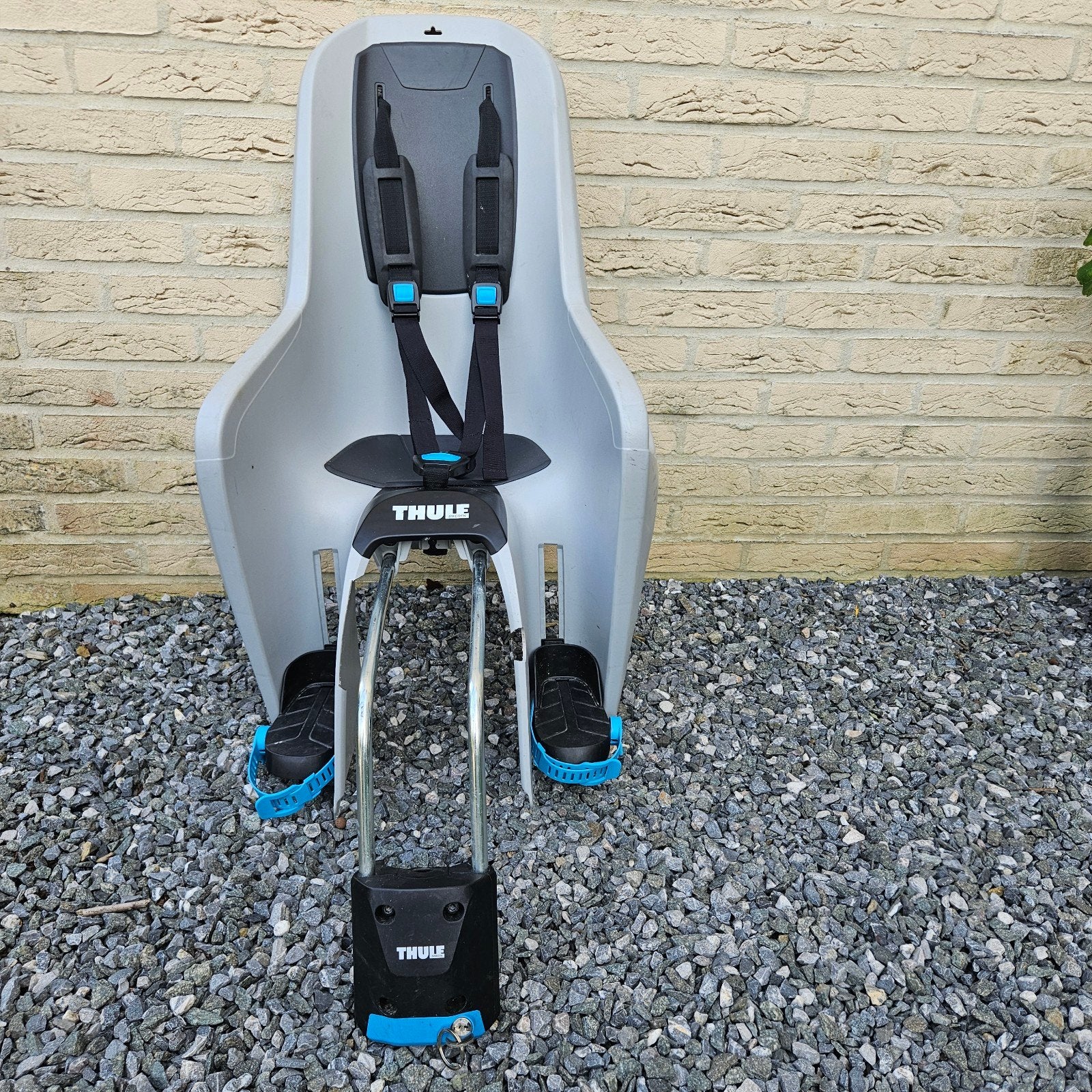 Fietsstoeltje Thule, Ophalen