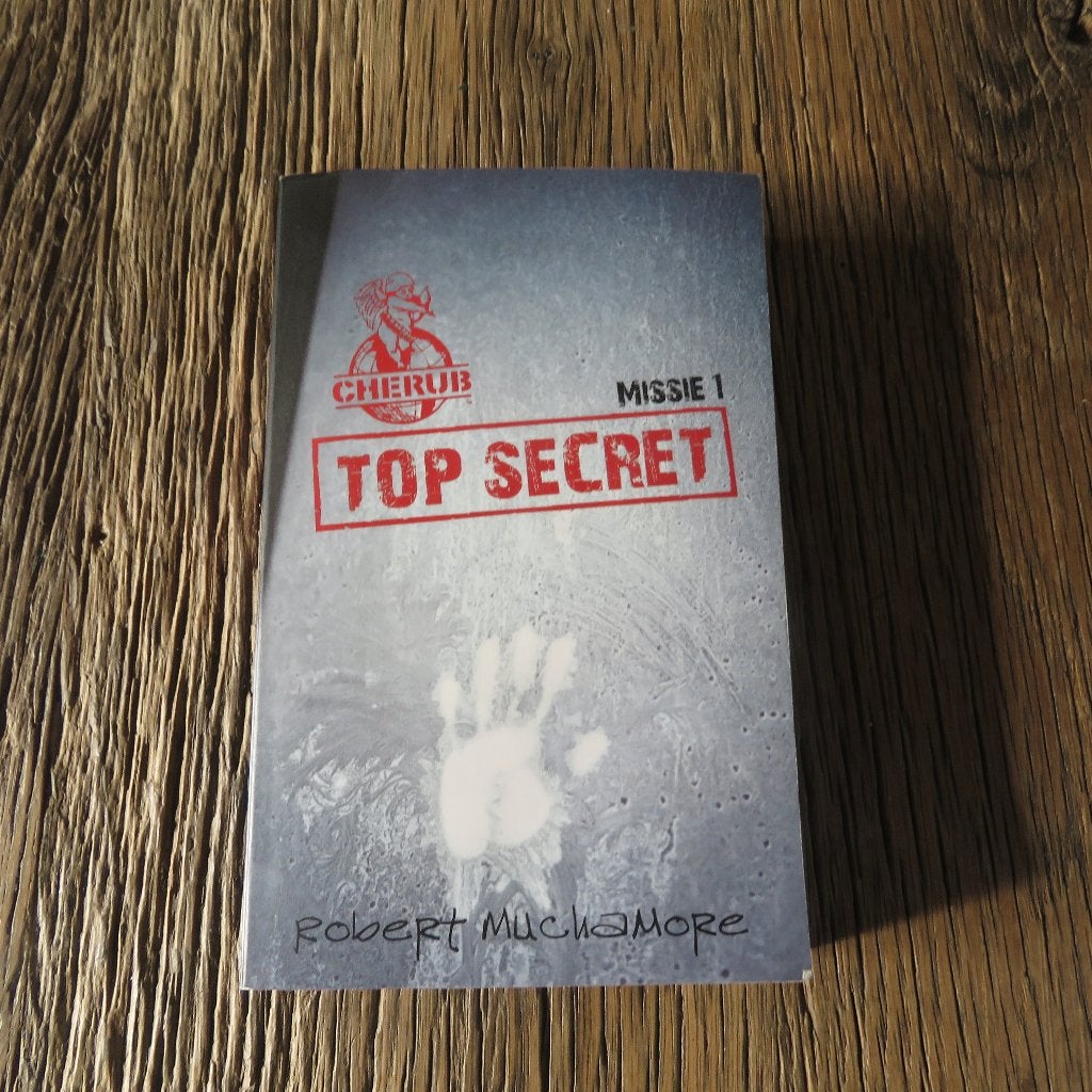 Robert Muchamore Cherub Missie 1 Top Secret, Livres, Enlèvement ou Envoi