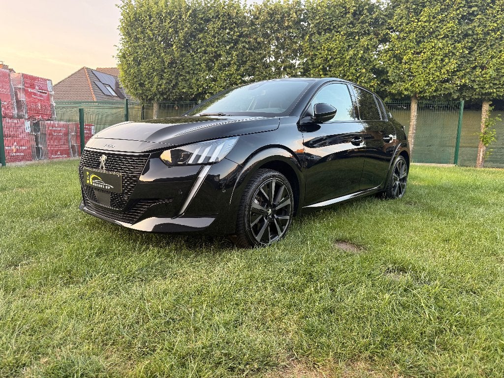 Peugeot 208e GT FULL EXTRAS 50,000 KM SOH 97,6, Autos, 100 kW, Achat, Entreprise, Carnet d'entretien