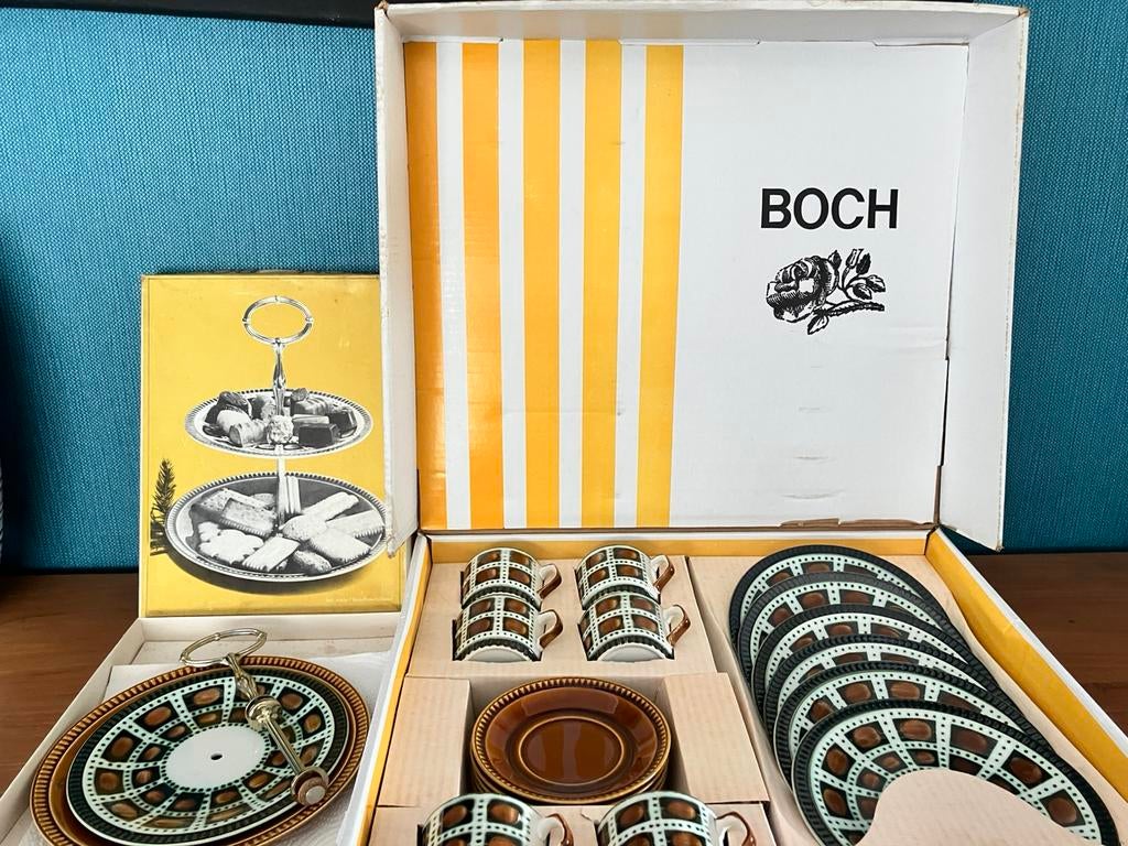 Boch Bernadette koffieservies 6 pers & etagere, Antiek en Kunst, Antiek | Servies compleet, Ophalen