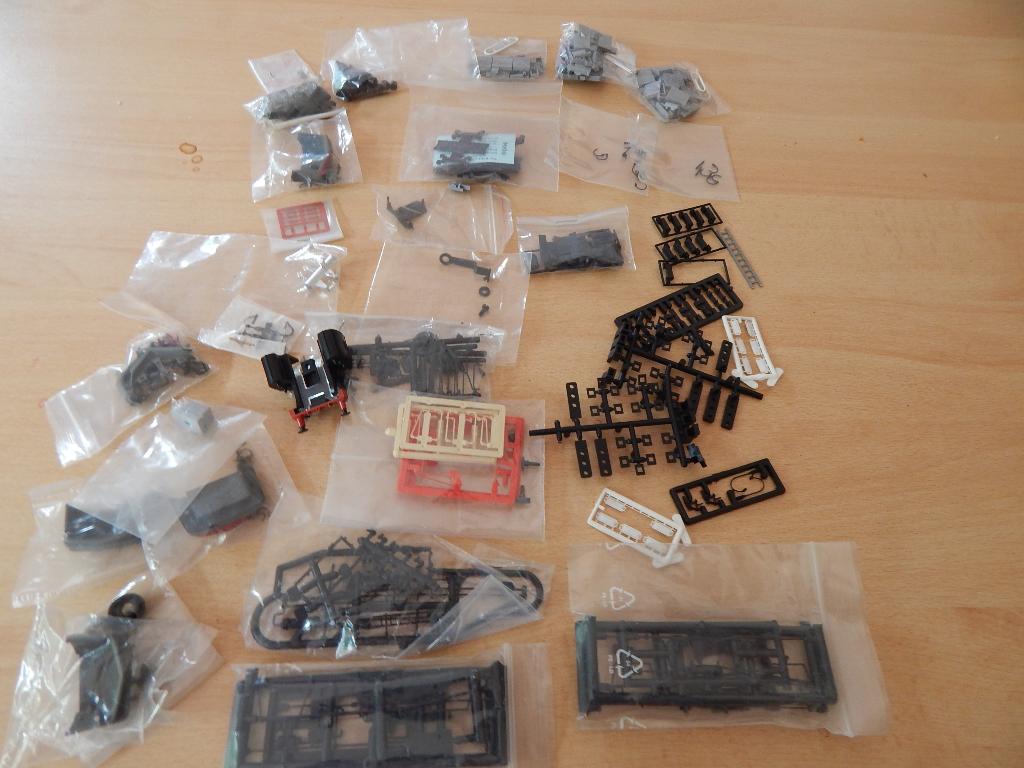 Mega lot d'accessoires de décoration Märklin-Roco, Enlèvement ou Envoi, Comme neuf, Locomotive, Courant continu ou Courant alternatif
