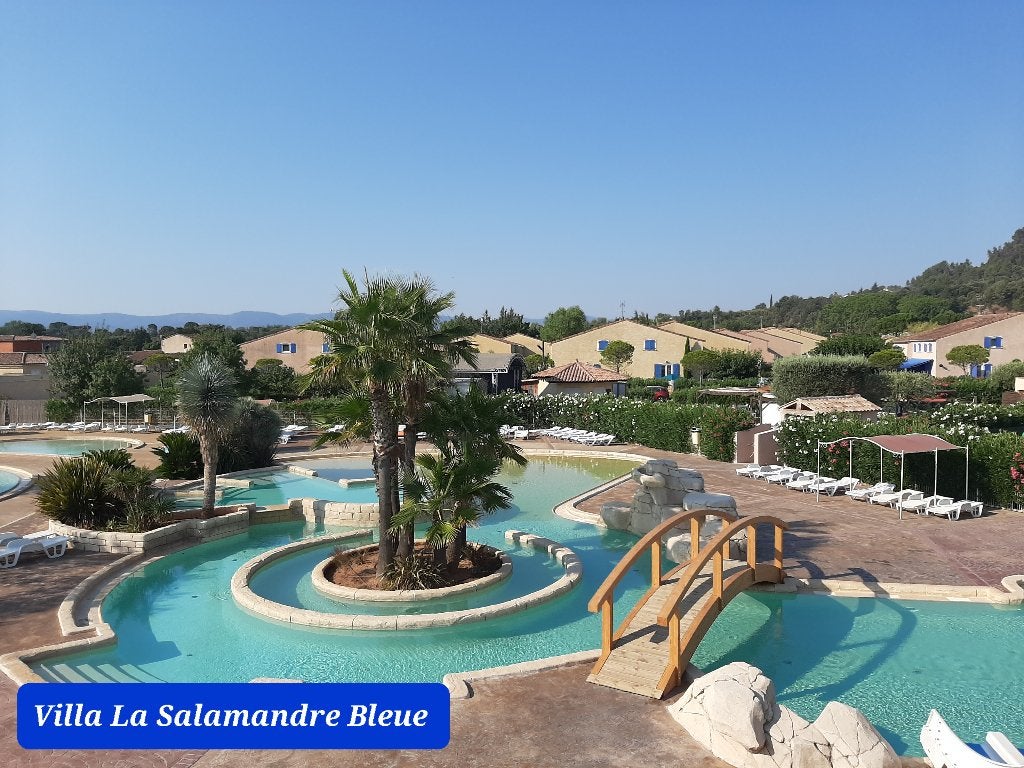 Villa Sud France: 2 semaines libres + 20 % de réduction!, Vacances, Maisons de vacances | France, Provence et Côte d'Azur, Maison de campagne ou Villa