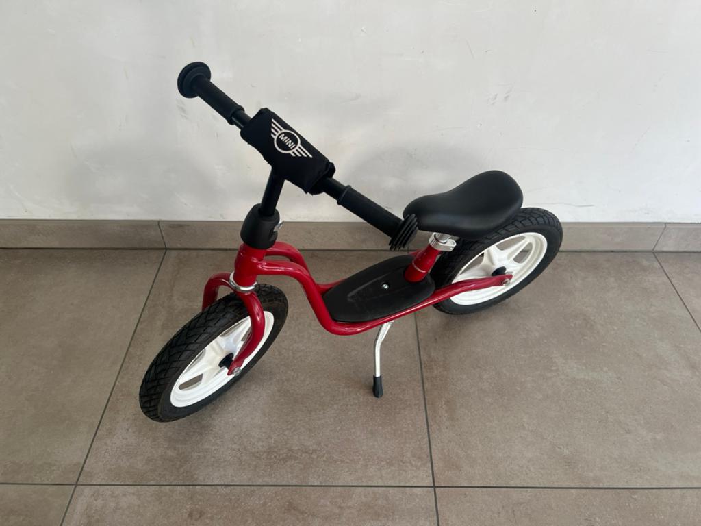 Rode loopfiets, Ophalen, Zo goed als nieuw