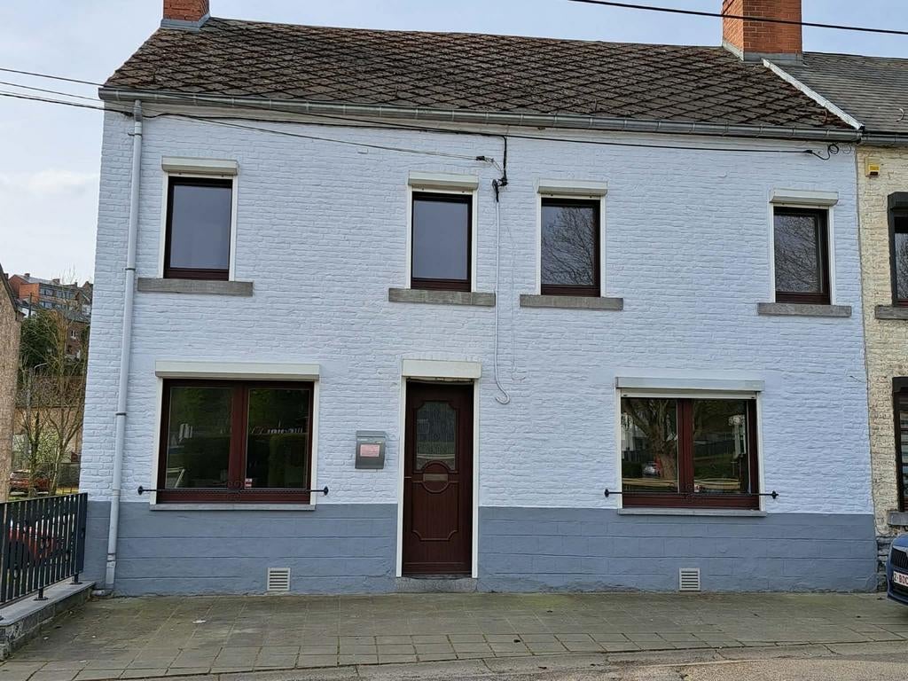 Maison 3 façades - Walcourt, Immo, Appartements & Studios à louer