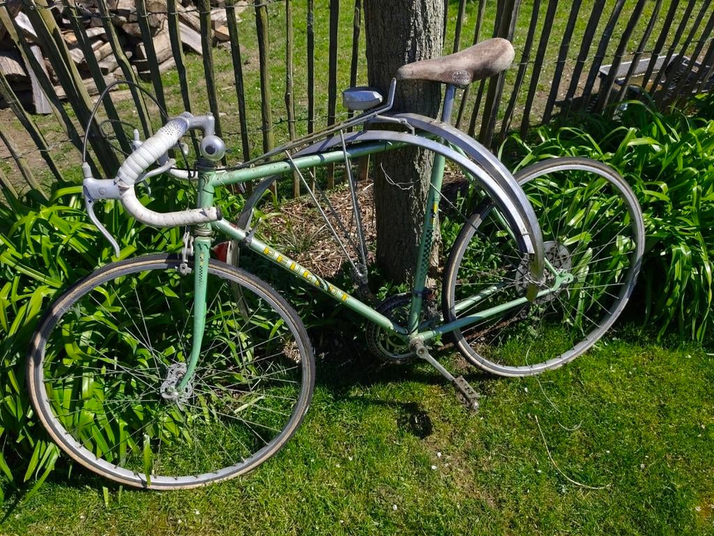 Oude Peugeot fiets  retro fiets, Enlèvement