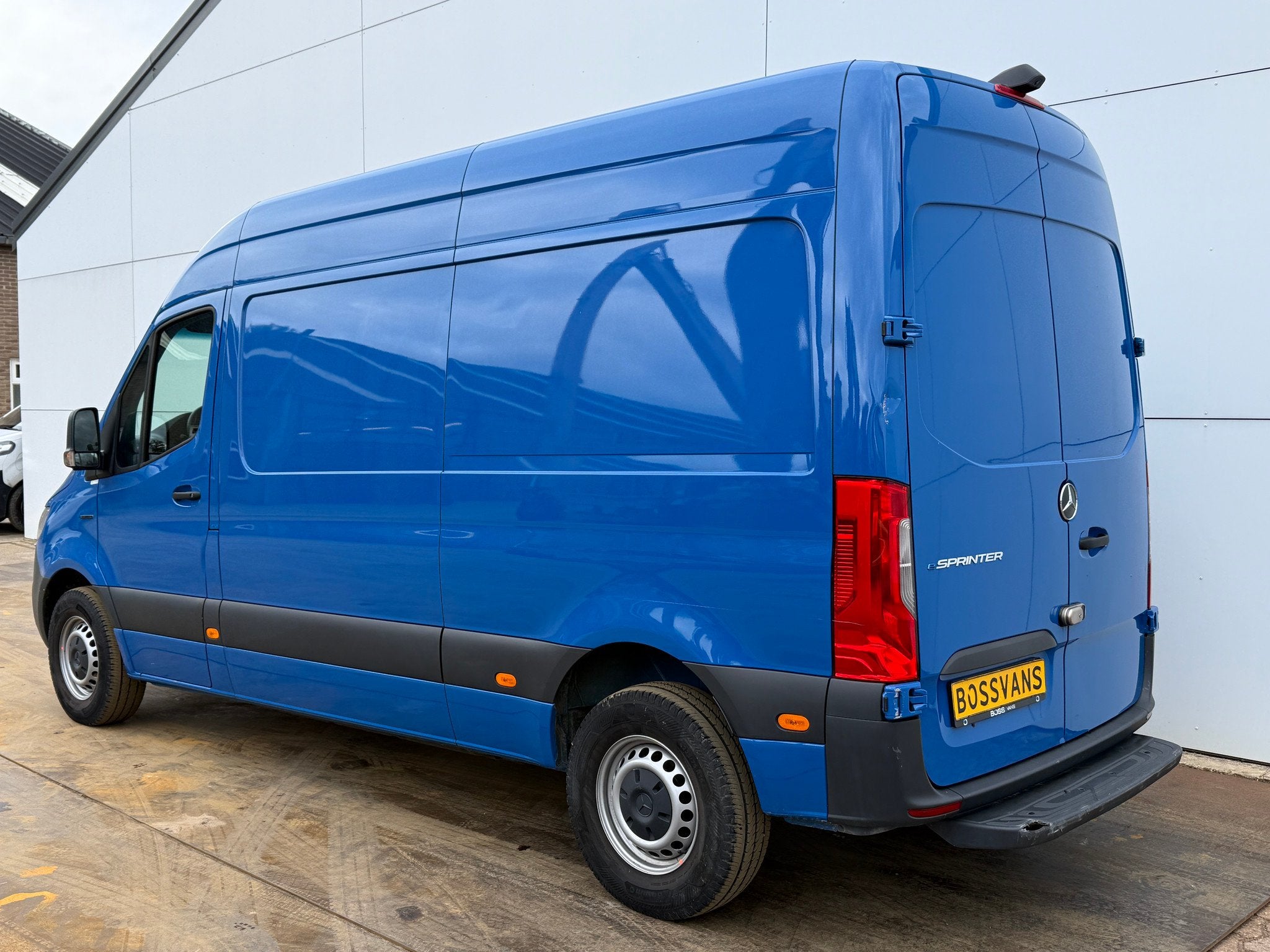 Mercedes Benz eSprinter 312 55kWh L2H2 Elektrisch 168km WLTP, Auto's, 0 cilinders, Gebruikt, Elektrische ramen, Mercedes-Benz