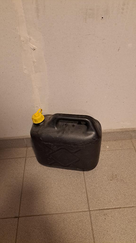 Jerrycan 10L, Ophalen, Gebruikt