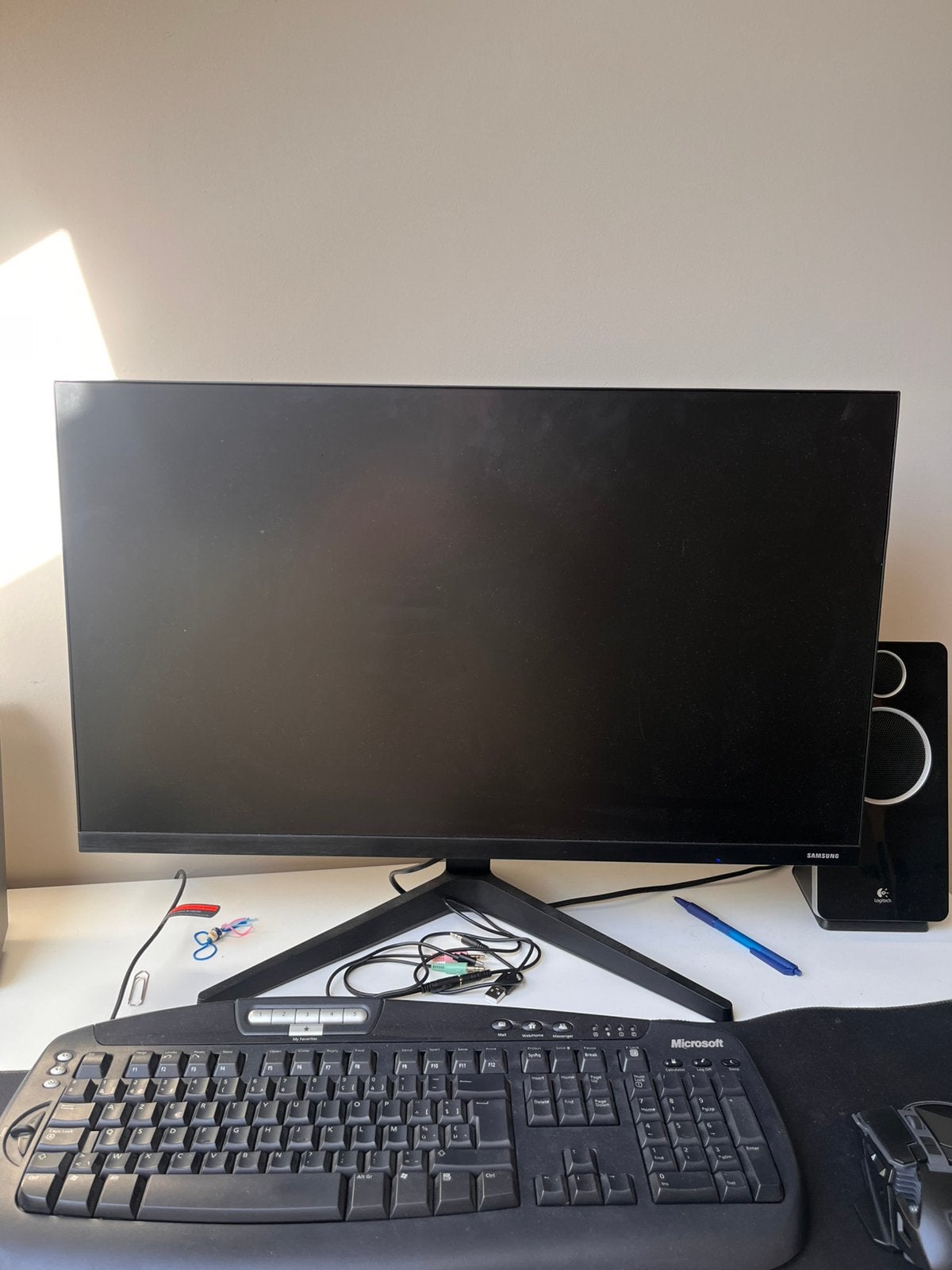 Pc, Computers en Software, Monitoren, Ophalen, Gebruikt