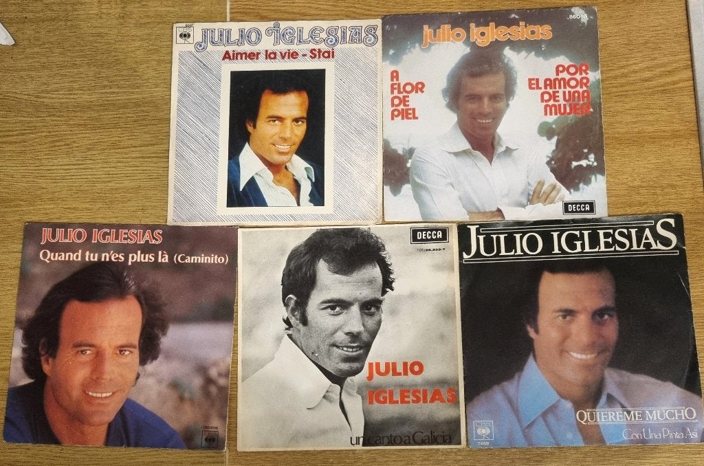 5 disques vinyles 45t Julio Iglesias ; pos. achat séparé, Cd's en Dvd's, Vinyl Singles, Ophalen of Verzenden
