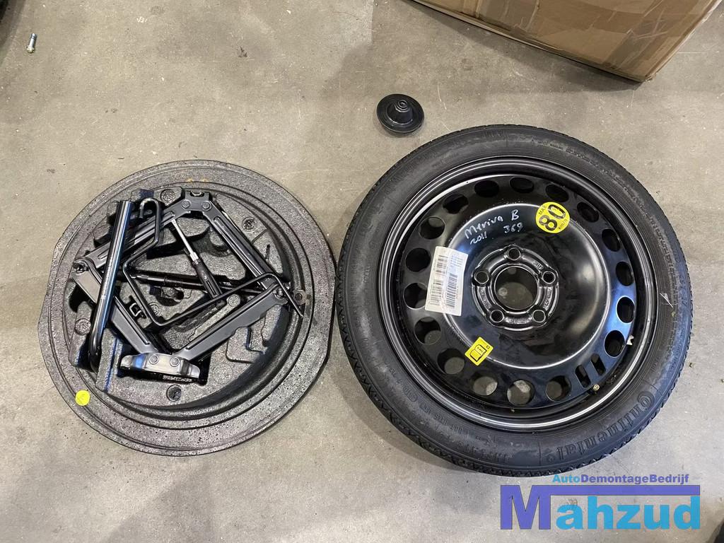 OPEL MERIVA B Thuiskomer reservewiel krikset 5x110 65.1 16 i, Gebruikt, Bahnhofsplatz 1
65423  Russelsheim am Main, DE, Opel Automobile GmbH