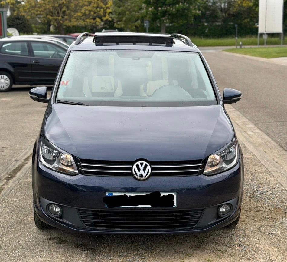 Volkswagen touran benzine 7 zitplaatsen automaat, Automaat, Euro 6, 7 zetels, 1400 cc