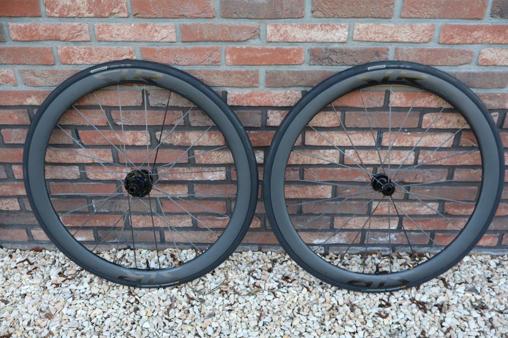 Giant slr 040 hookless wielset Cadex 28 mm nieuw!, Vélos & Vélomoteurs, Neuf, Enlèvement ou Envoi, Carbone, Racefiets