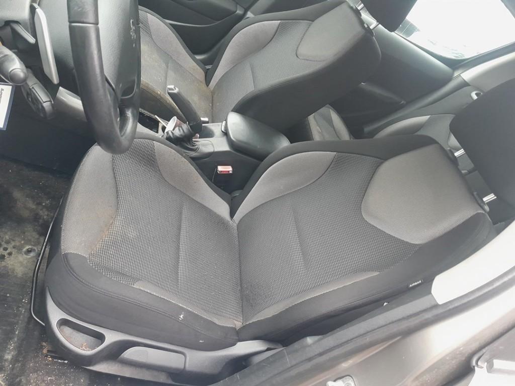 STOEL LINKS VOOR Peugeot 308 (4A / C) (01-2007/12-2015), Gebruikt, Peugeot