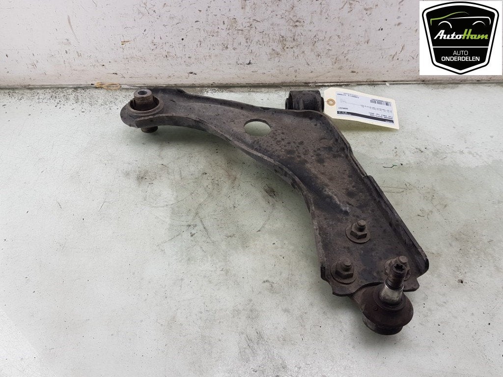 BRAS DE SUSPENSION AVANT DROIT (TRIANGLE) Fiat Doblo Cargo, Dhr. J. Ham, Administratie@autoham.nl, Utilisé, Fiat