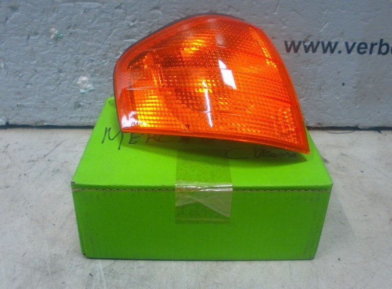 KNIPPERLICHT RECHTS Mercedes-Benz C (W202) (2028260643), Mercedes-Benz, Nieuw, Dialog.mb@mercedes-benz.com, Mercedes-Benz AG
