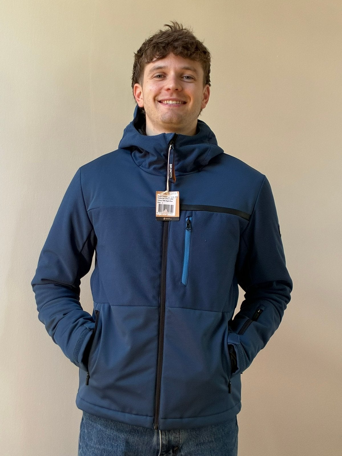 Veste ski Brunotti homme L NEUVE étiquette bleu valeur 220€, Vêtements | Hommes, Enlèvement ou Envoi, Neuf, Taille 52/54 (L), Blouson