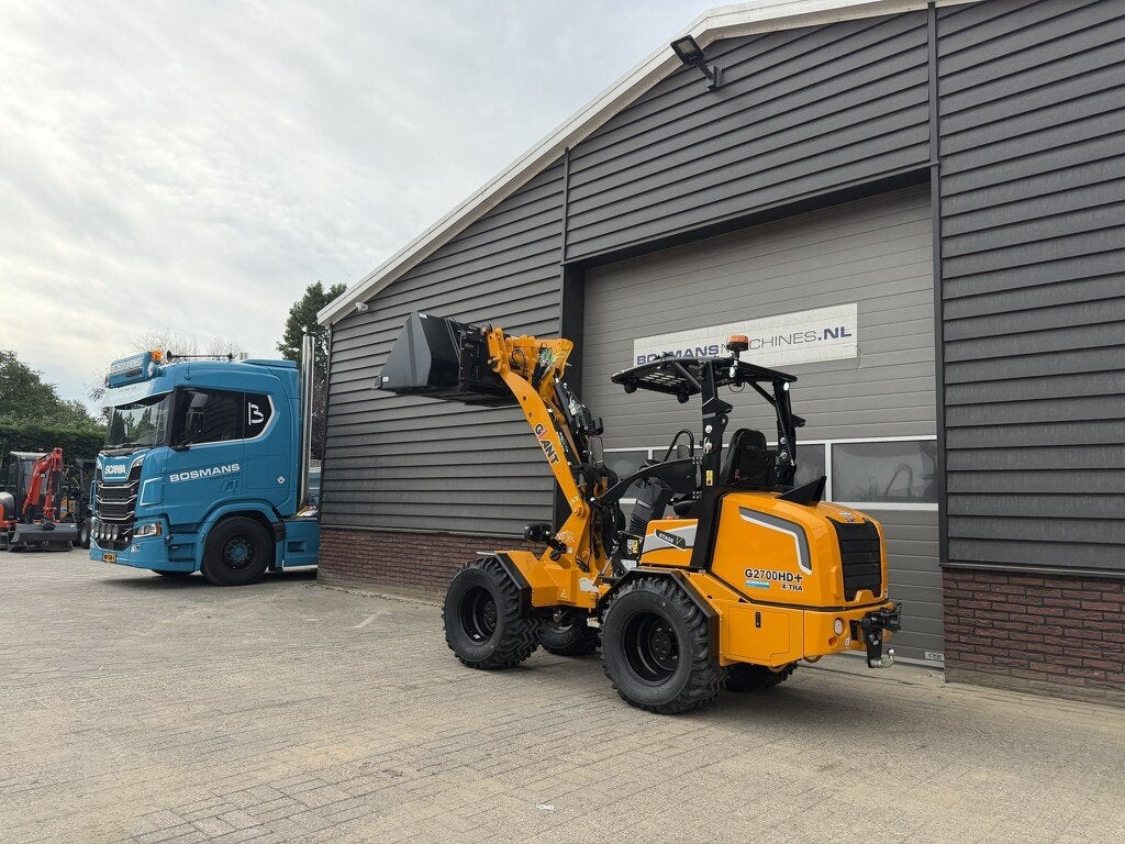 Giant G2700 X-TRA HD+ minishovel GEEL (veel opties: tandempo, Tobroco, Info@tobroco.nl, Sprendlingenstraat 57
5061 KM  Oisterwijk