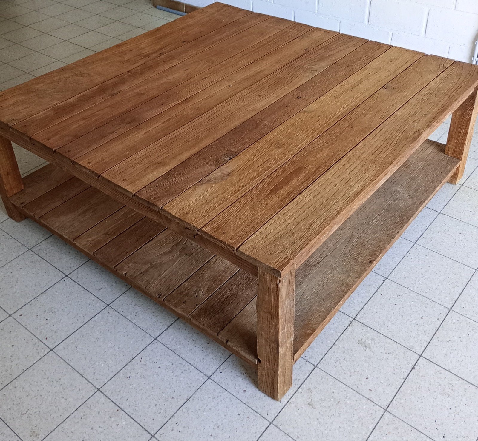 table basse robuste en teck, Maison & Meubles, Enlèvement, Utilisé