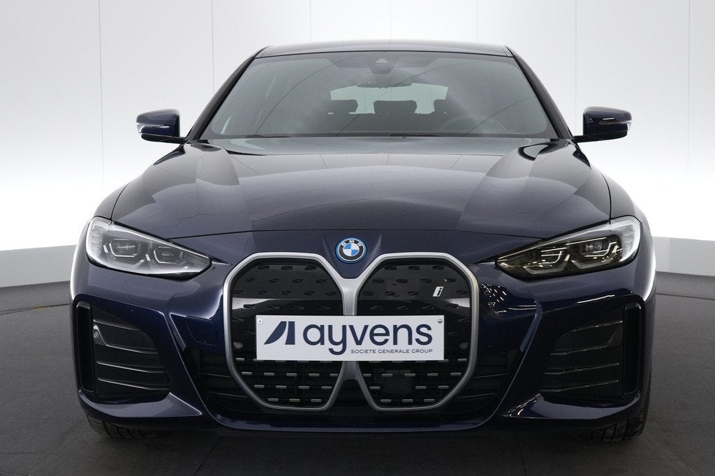 (2FJU966) BMW I4, Autos, BMW, I4, Achat, Entreprise, Carnet d'entretien