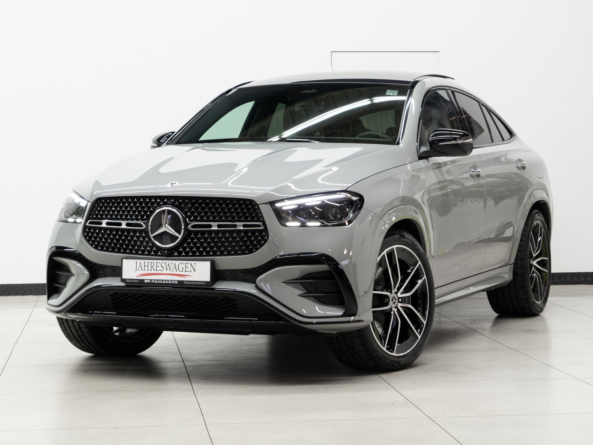 Mercedes-Benz GLE 350 de 4M Coupé AMG Night 22" PANO Trekha, Autos, Cuir, Argent ou Gris, Achat, Hybride Électrique/Diesel