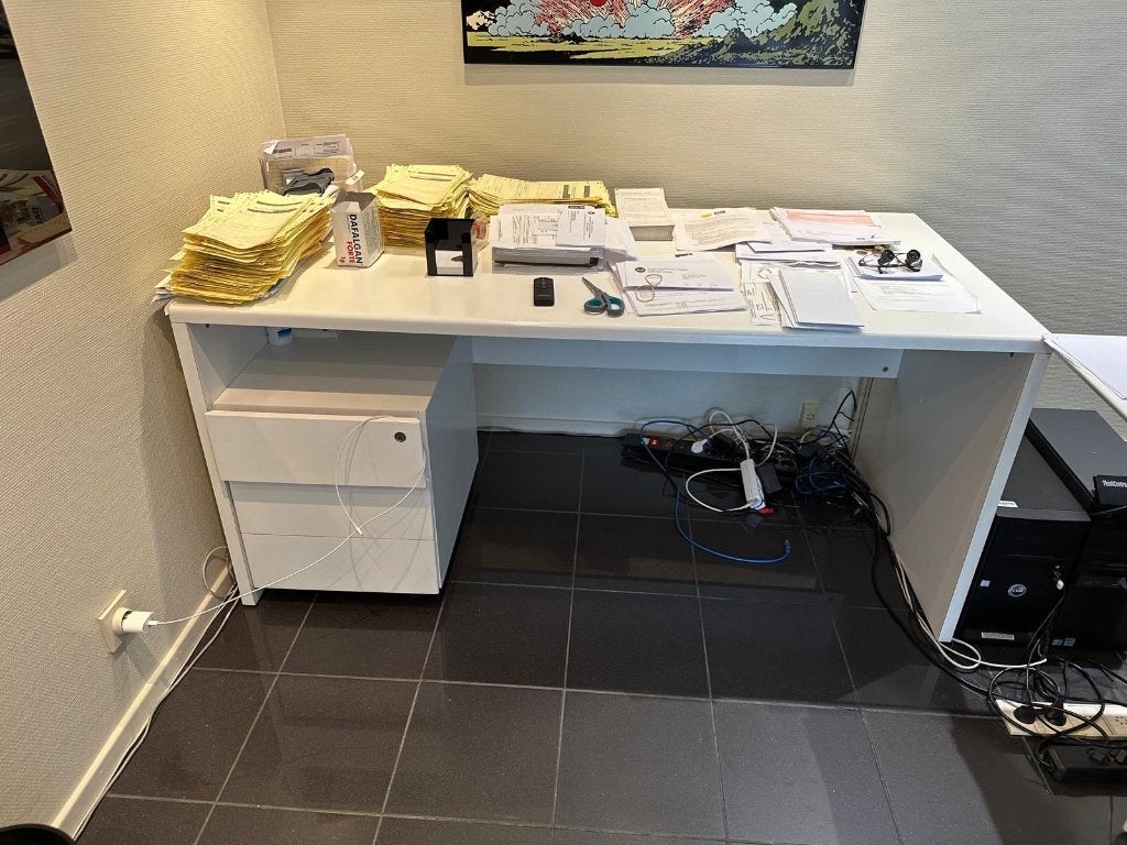 Bureaumeubel, Maison & Meubles, Bureaux, Avec tiroirs, Enlèvement, 77 cm, Moderne