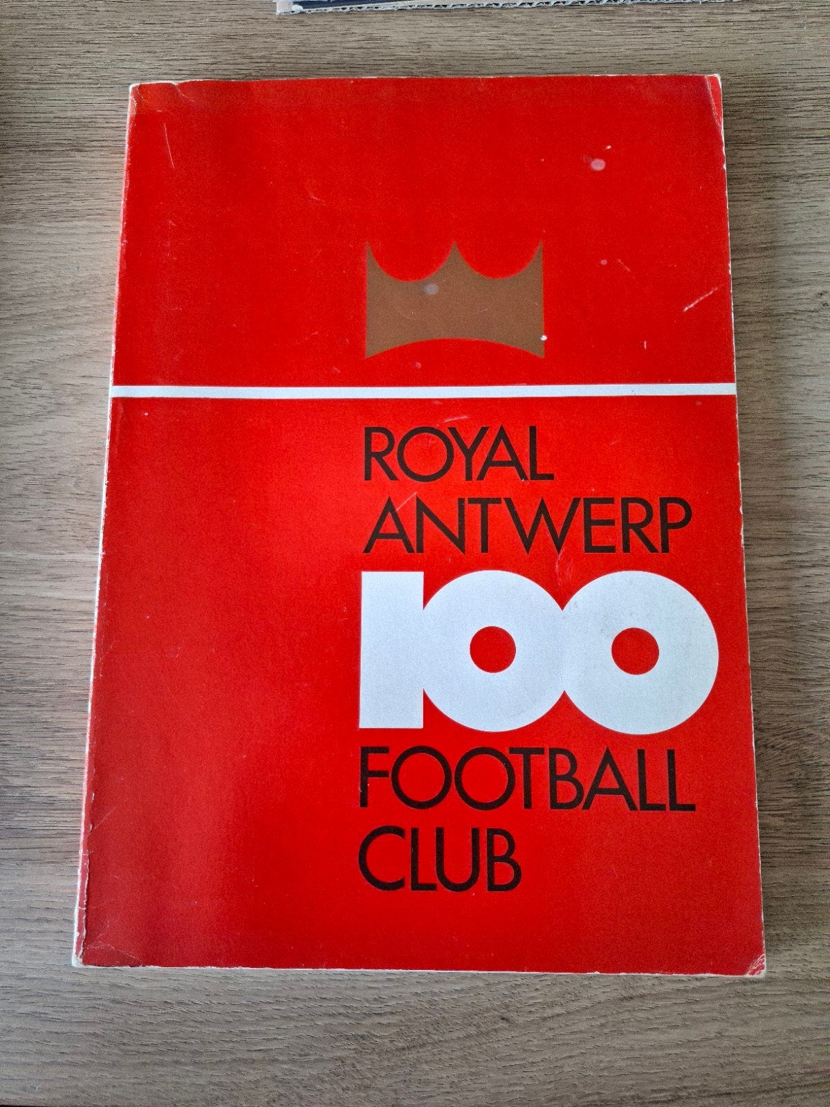 Boeken van Antwerp fc., Ophalen