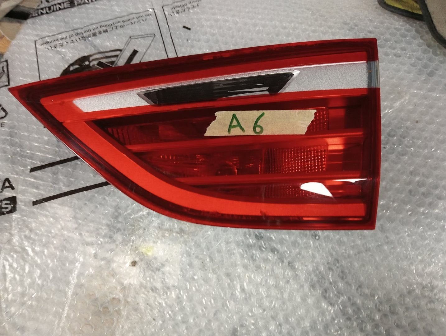 Achterlicht Rechts BMW F46, -, Utilisé, -, Enlèvement ou Envoi