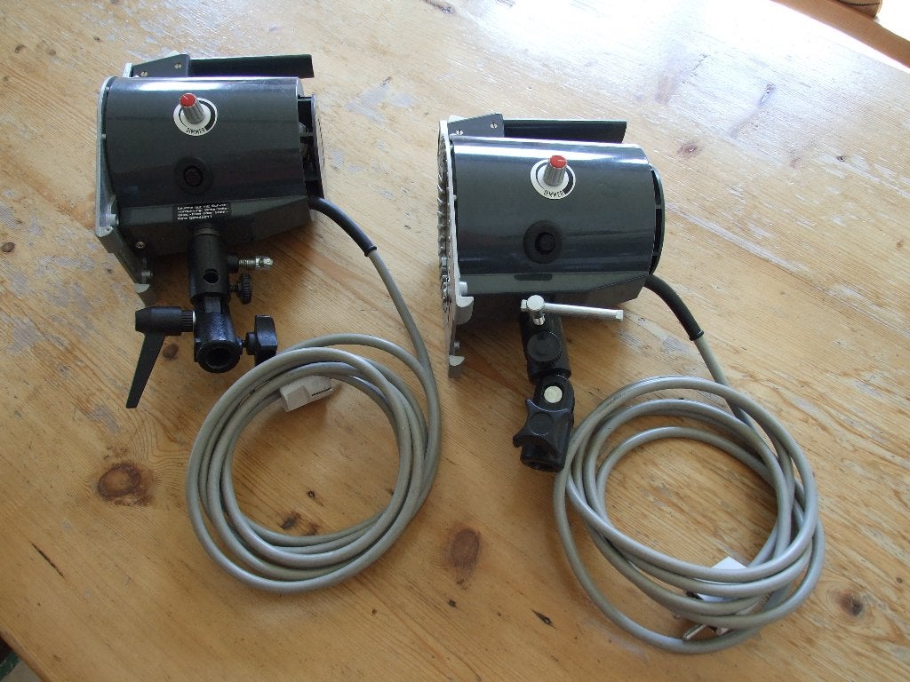 2 vintage Hedler soft lux automatic 2000 fotografie lampen ., Autres marques, Autres types, Enlèvement ou Envoi, Comme neuf