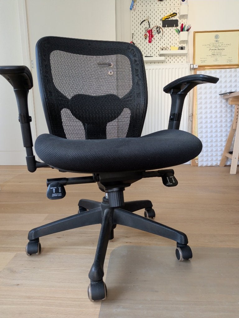 Office Chair (same geometry Herman Miller Aeron), Ophalen, Gebruikt, Zwart, Ergonomisch