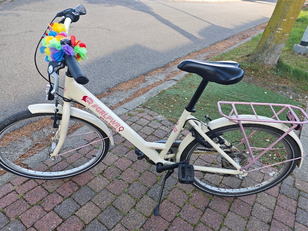 meisjesfiets 24 inch BFK, Ophalen, 24 inch, Velgrem, Versnellingen