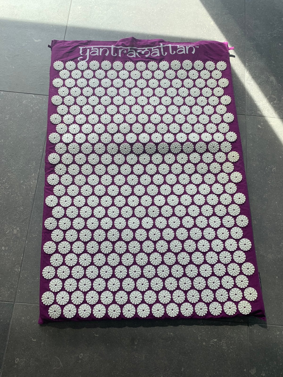Yantramattan yoga spijkermat, Ophalen, Zo goed als nieuw