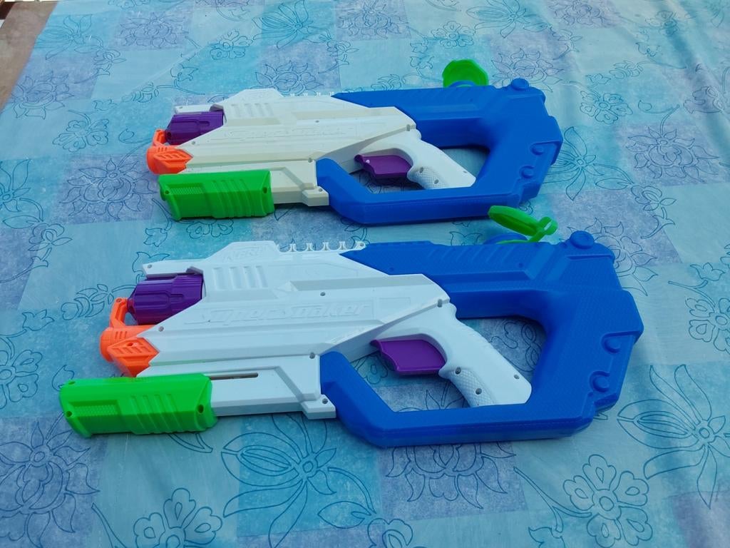 2 nerf super soaker, Ophalen of Verzenden