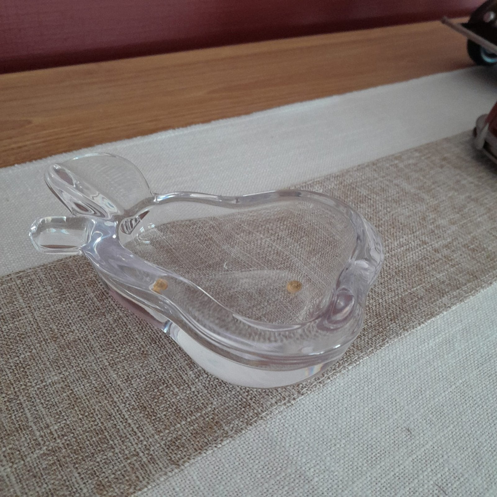 Glazen peer, Ophalen