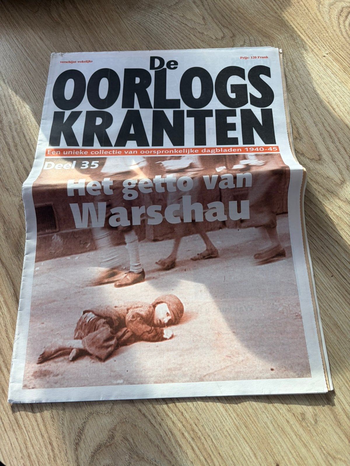 Oorlogskrant 1940-1945, Ophalen of Verzenden