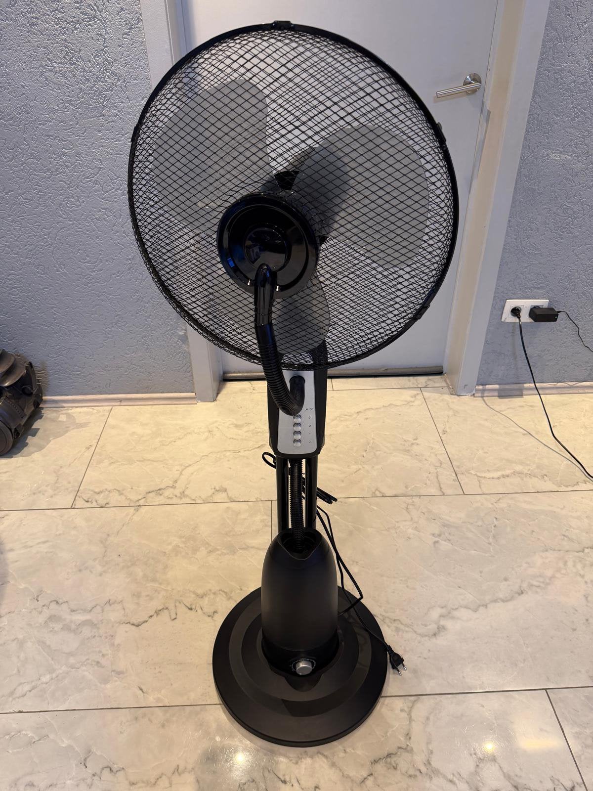 Ventilator met mistfunctie werkt perfect, Ophalen, Zo goed als nieuw