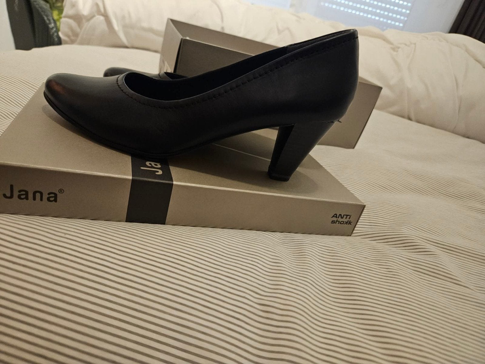 Schoenen, hakjes, Ophalen
