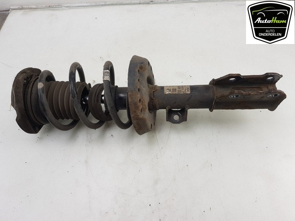 AMORTISSEUR OU ABSORBEUR DE CHOC AVANT DROIT Opel Astra K, Autos : Pièces & Accessoires, Postoffice@zf.com, Löwentaler Straße 20
88046  Friedrichshafen, DE