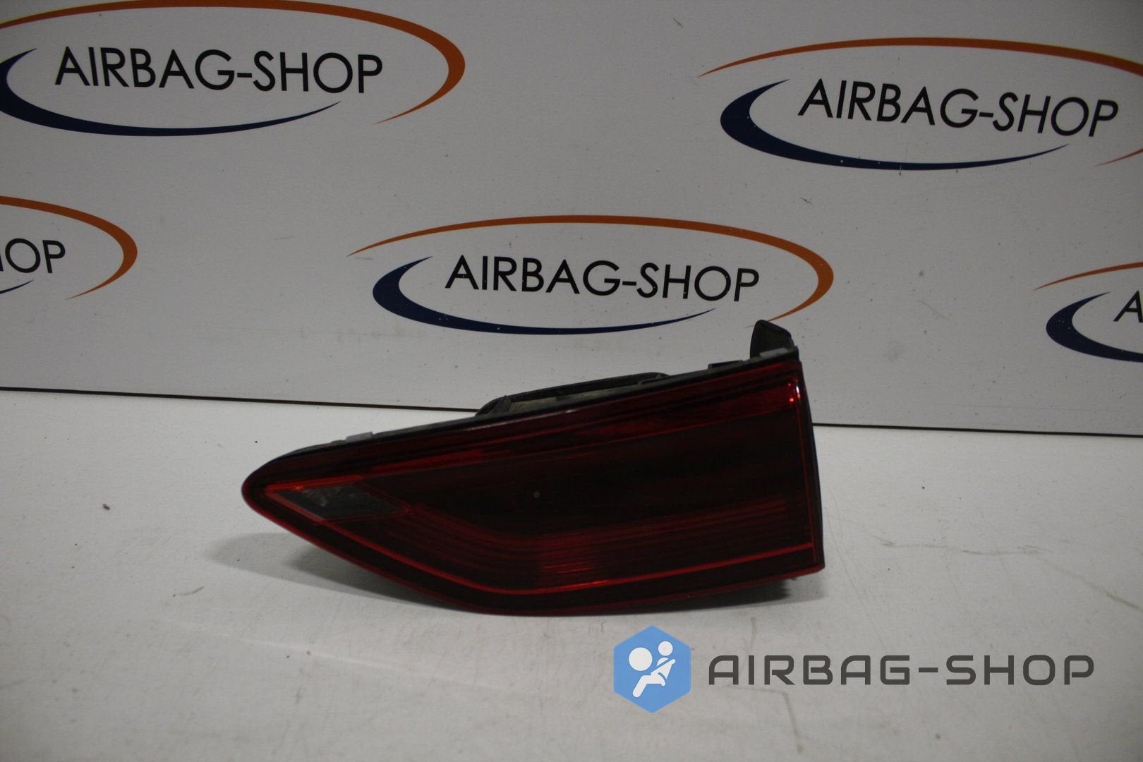 Volkswagen Golf 8 LED achterlicht rechts binnen 5H0945094C, Gebruikt, -, Volkswagen, -