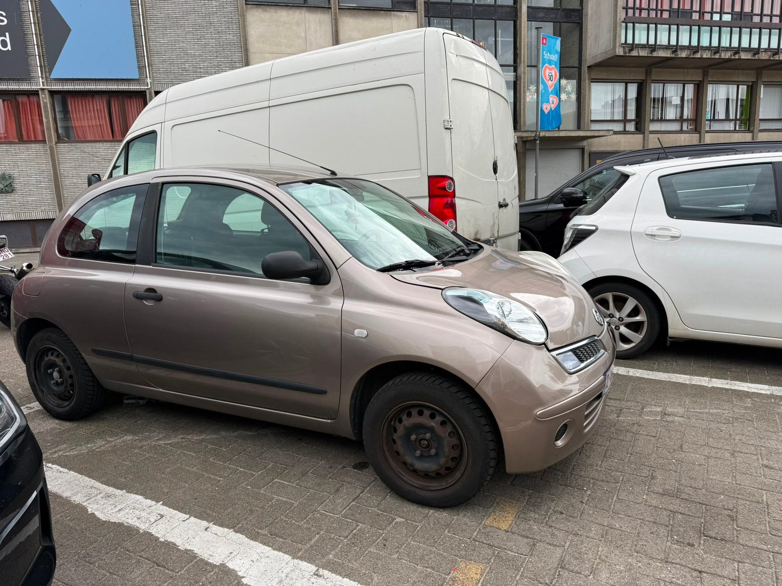 Nissan Micra automaat, Auto's, Automaat, Stof, Zwart, Beige