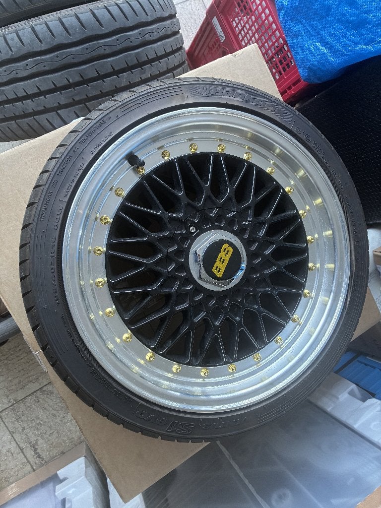 Lot de 4 jantes style BBS + pneus Hankook 16", Autos : Pièces & Accessoires, 16 pouces, Véhicule de tourisme, Pneus été, Pneu(s)
