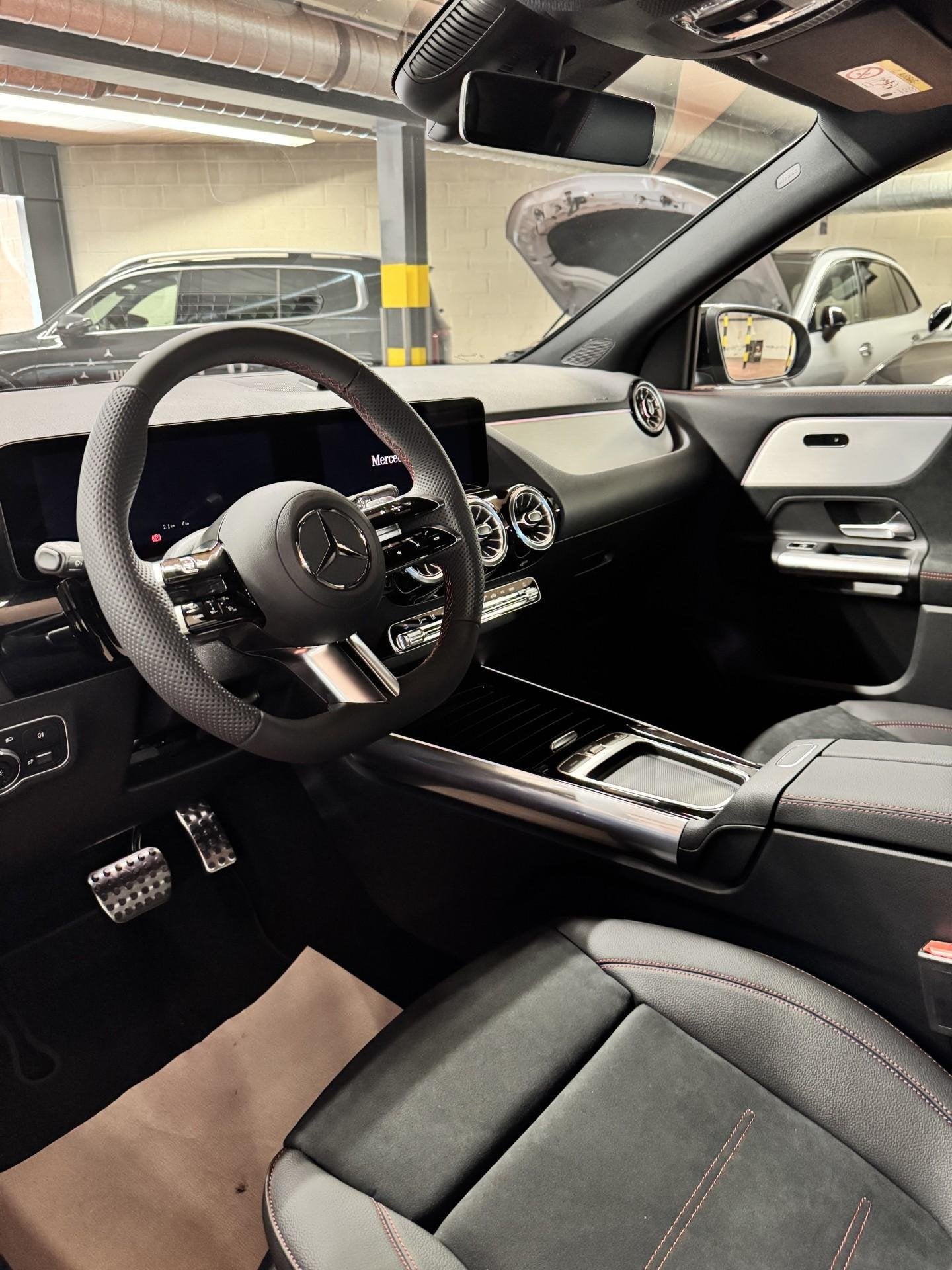 Mercedes-Benz GLA GLA 180 140 Years Edition DOS 9160, Auto's, Stof, Zwart, 4 cilinders, 136 pk