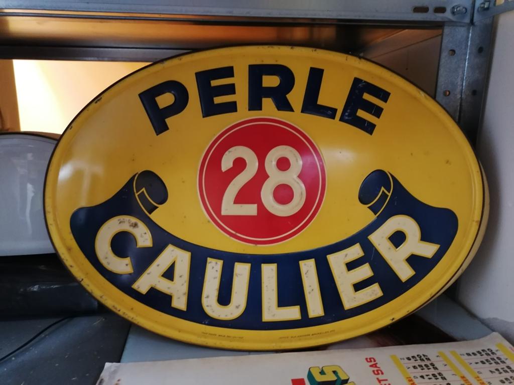Oud blikken bier bord, Ophalen