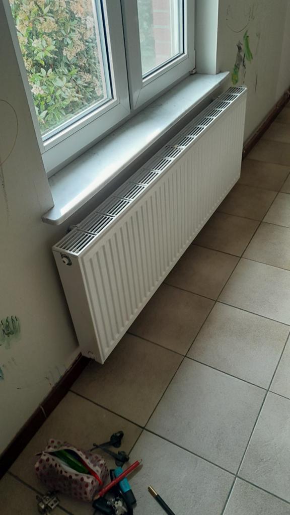 Paneel radiator 140 x 50 x 10, Ophalen, Radiator