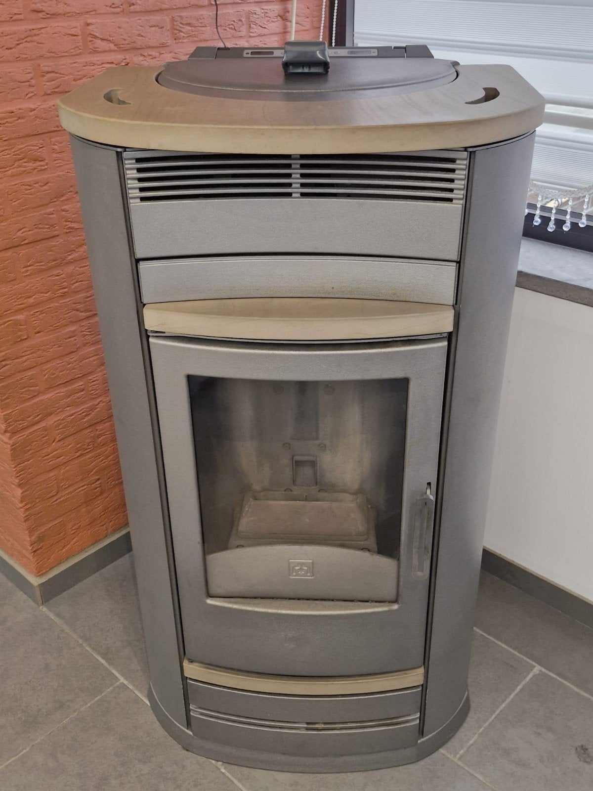 Poêle à granulés Edilkamin AIDA 10kw avec conduits, Autres carburants, Enlèvement, Utilisé, Poêle à granulés