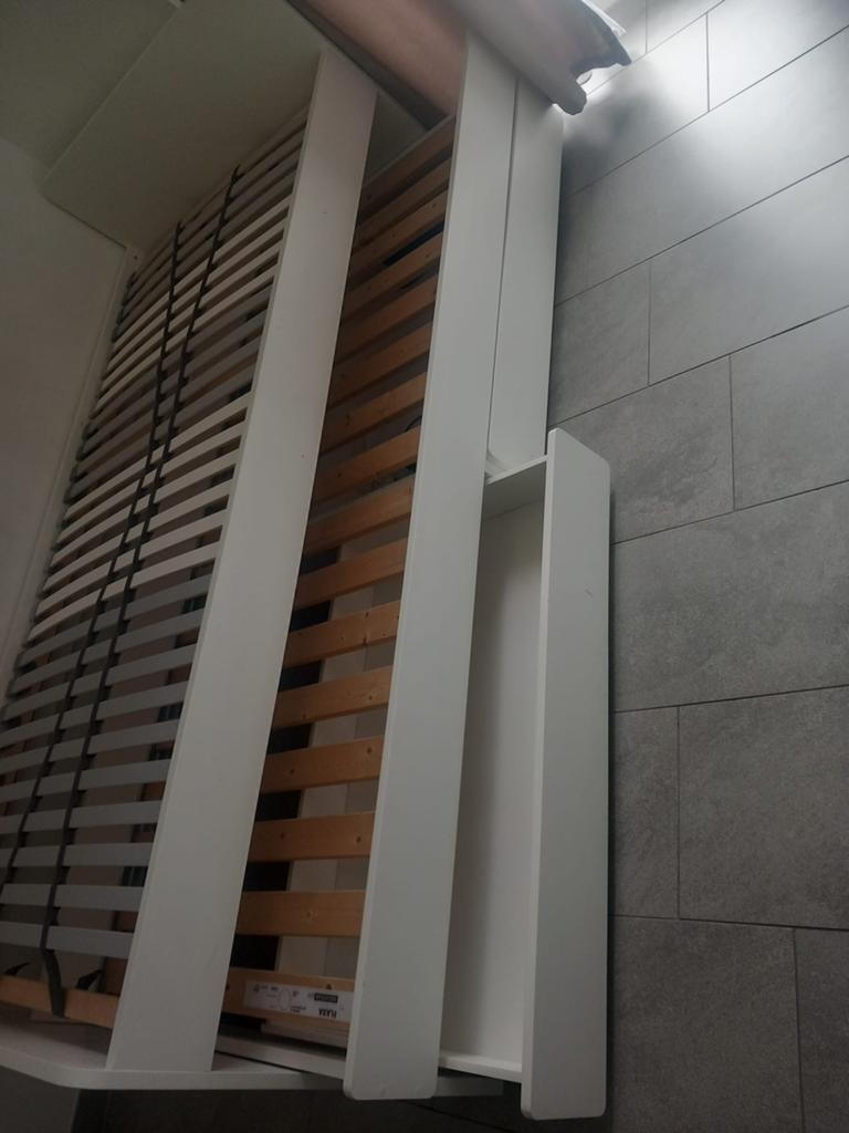 Bed 2 X1pp, Huis en Inrichting, Slaapkamer | Bedden, Ophalen, Zo goed als nieuw