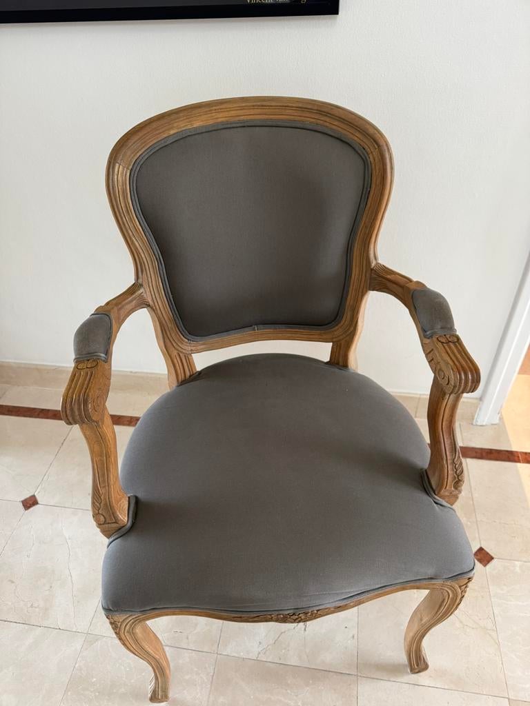 Stoelen landelijke stijl, Enlèvement