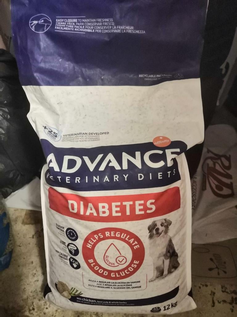 Croquettes chien Diabétique Advance, Dieren en Toebehoren, Dierenvoeding